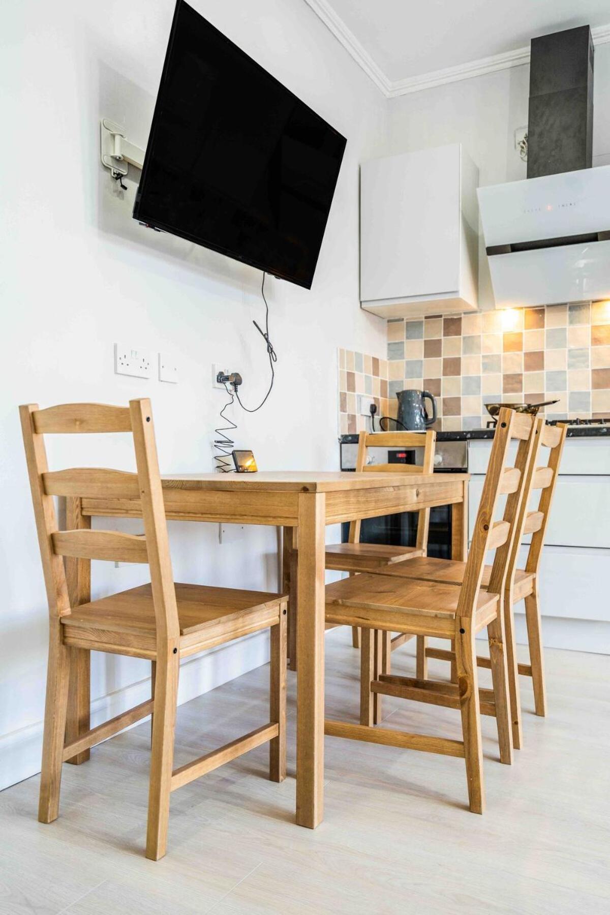 Charming Flat In Moseley *
